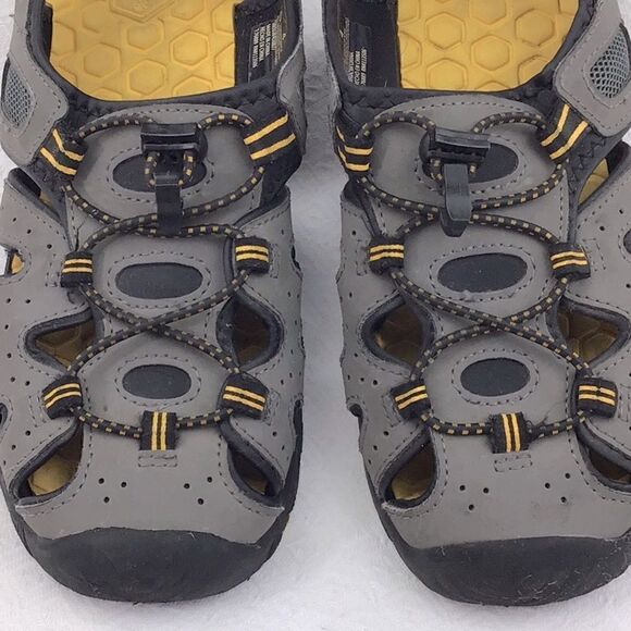 Khombu “Kyle” Gray Bungee Top Sandals - Picture 4 of 12